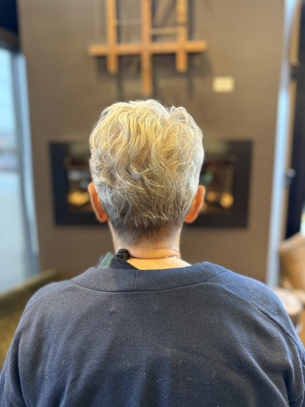 Studio Booth Woman Pixie & Bob Haircut work in Pittsburgh