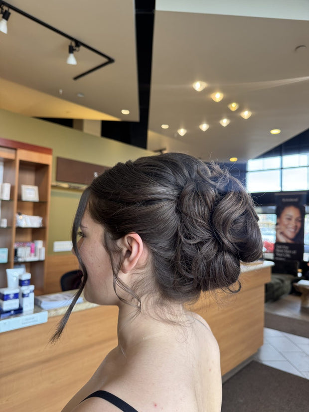 Studio Booth Styling & Updos work in Pittsburgh