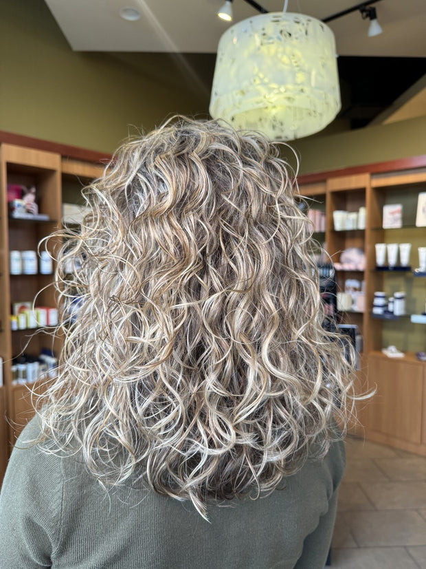 Studio Booth Textured Hair & Smoothing work in Pittsburgh